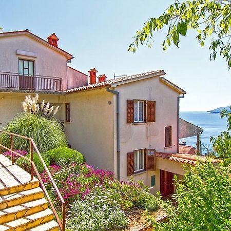 Apartments Rabac 981 Buitenkant foto