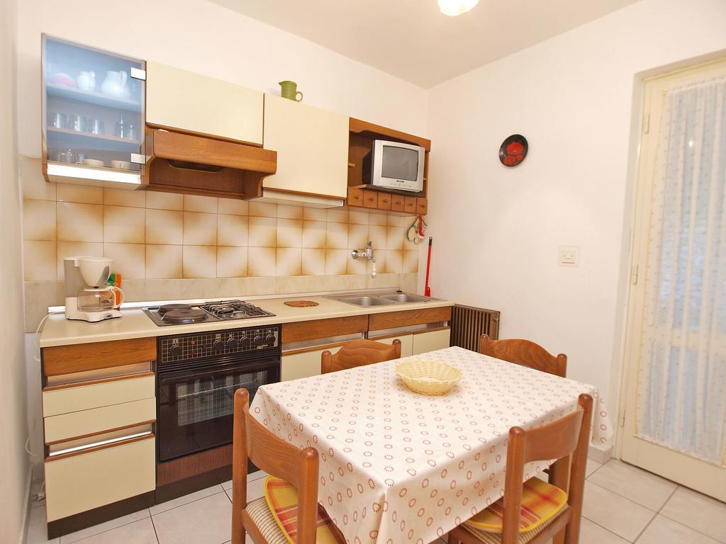 Apartments Rabac 981 Buitenkant foto